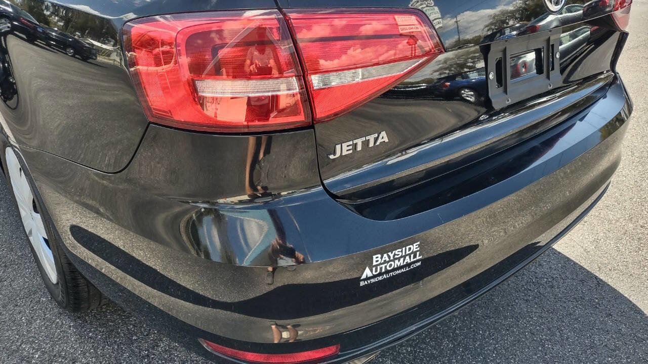 Used 2015 Volkswagen Jetta S image 29