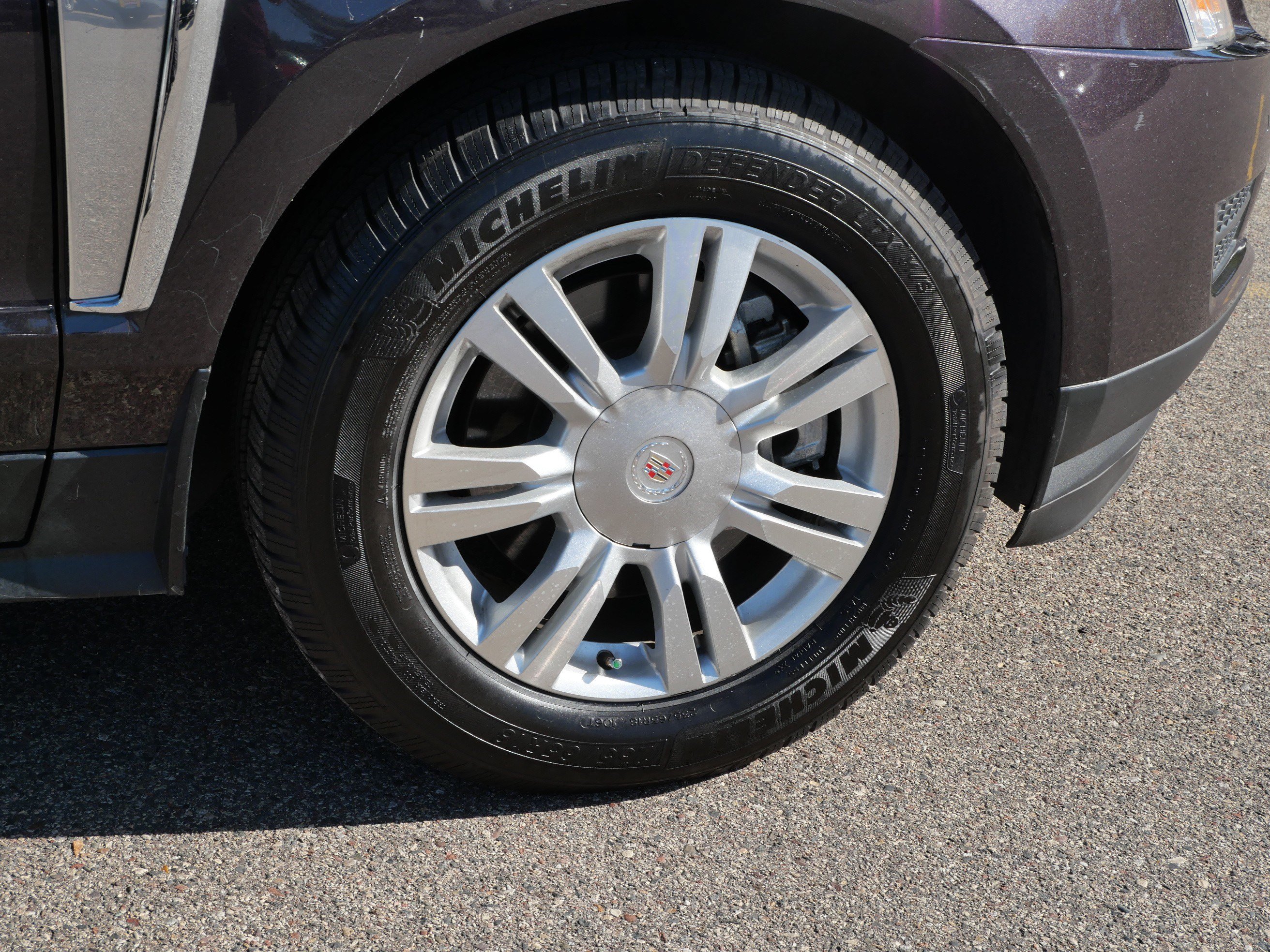 Used 2015 Cadillac SRX Luxury w/ Driver Awareness Package FWD image 15