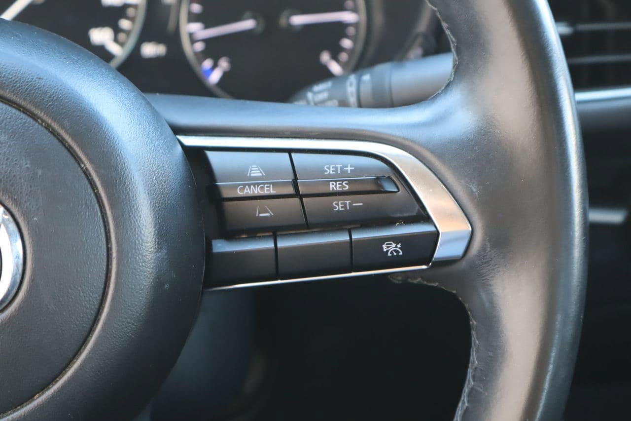 Used 2024 MAZDA MAZDA3 s FWD image 12