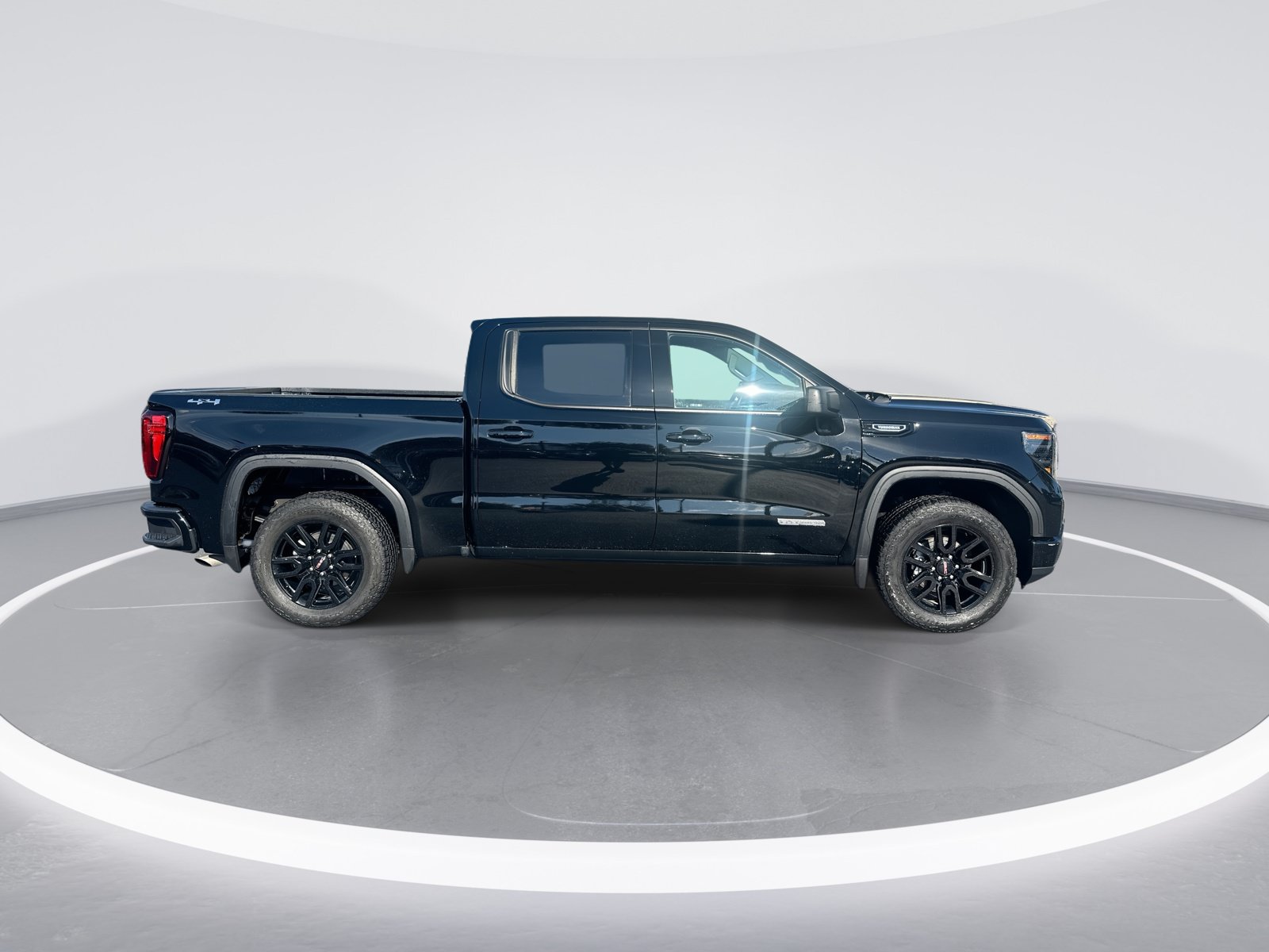 Used 2024 GMC Sierra 1500 Elevation AWD/4WD image 10