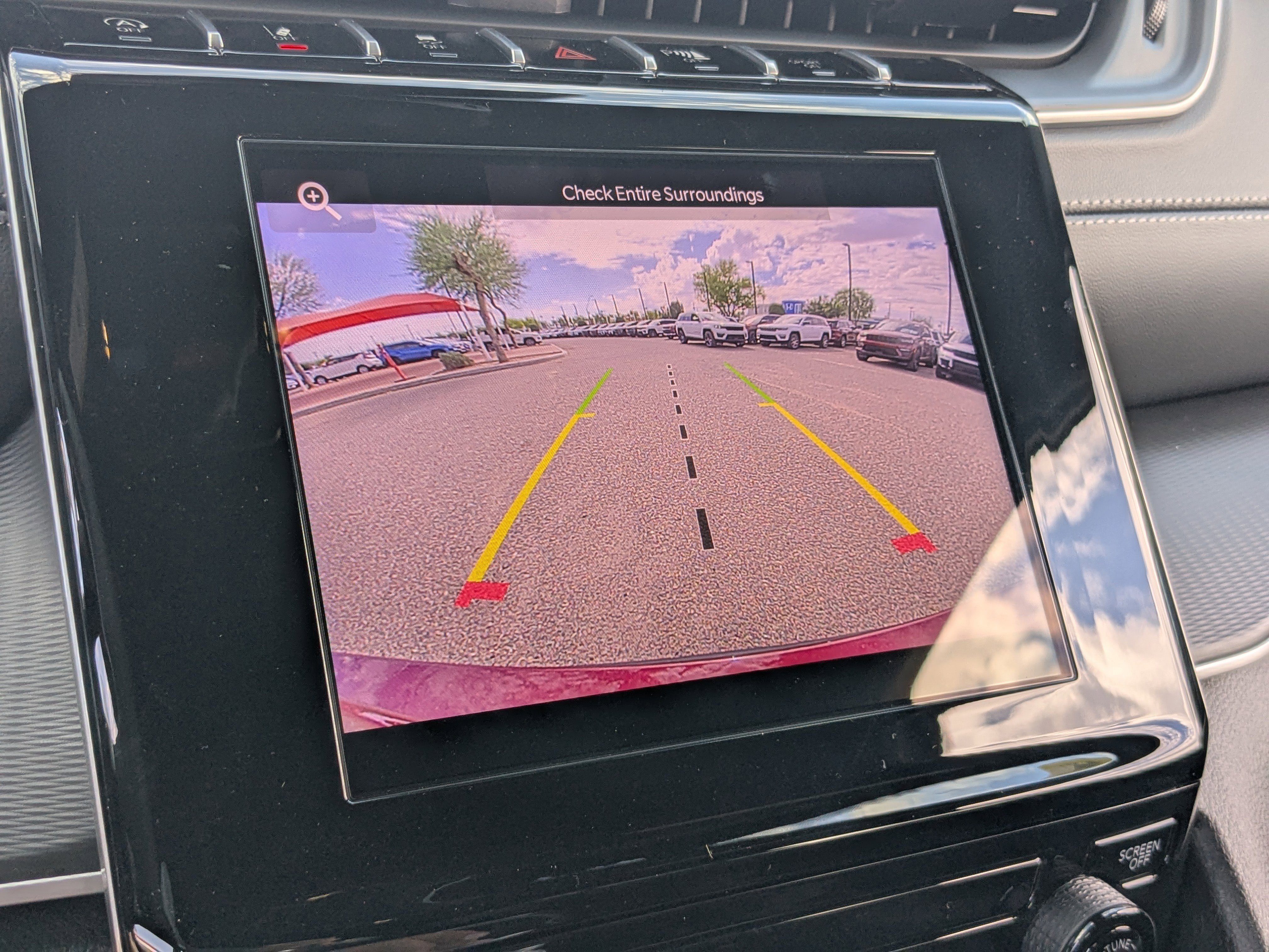 New 2025 Jeep Grand Cherokee L Laredo image 19