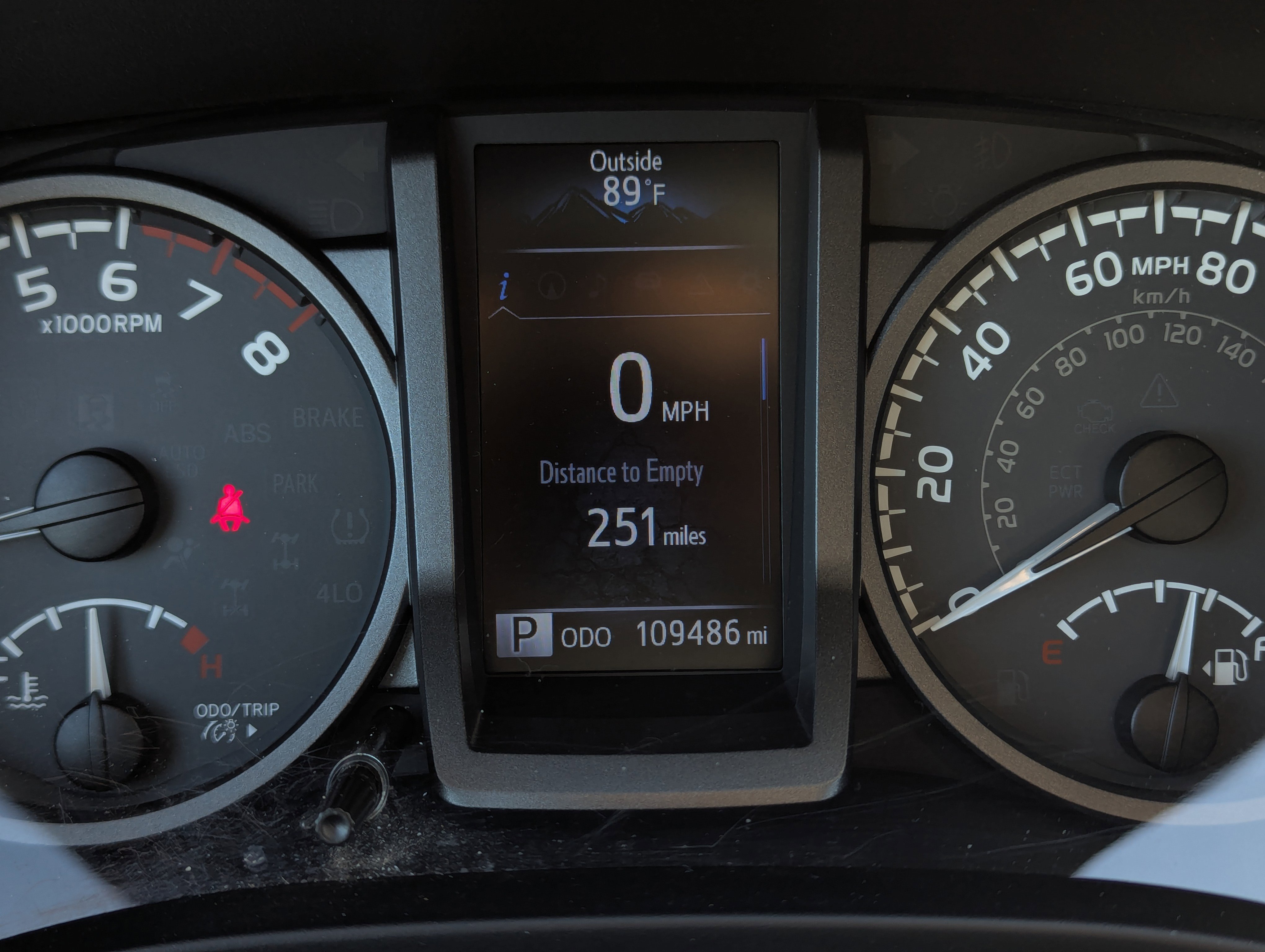 Used 2016 Toyota Tacoma TRD Off-Road w/ Towing Package image 13