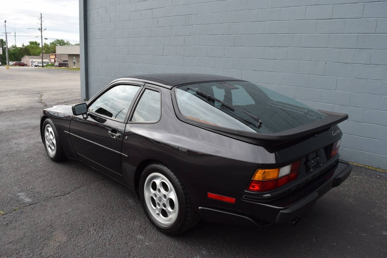 Used 1988 Porsche 944 Turbo RWD image 20