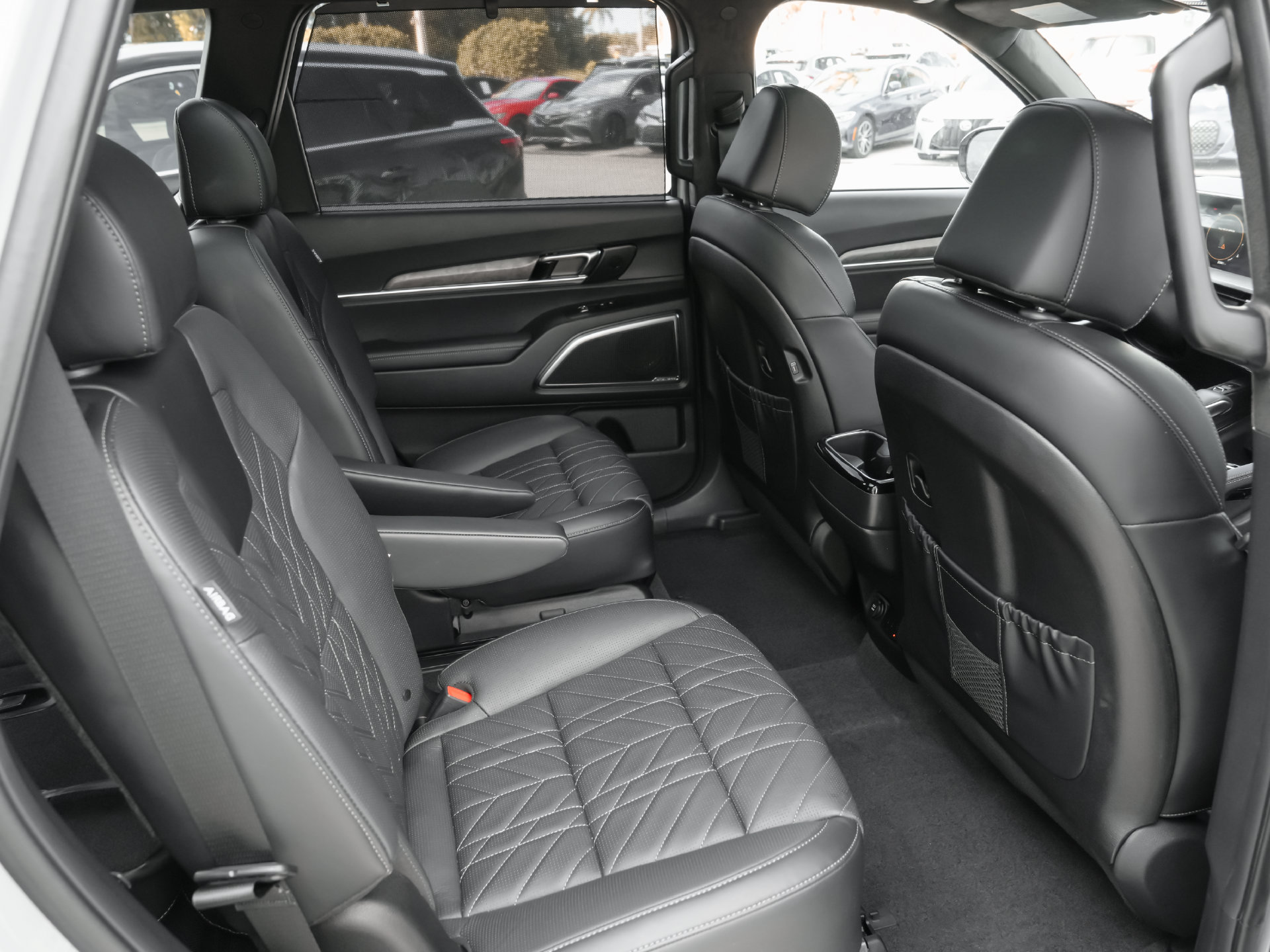 Used 2025 Kia Telluride SX Prestige X-Pro AWD/4WD image 37