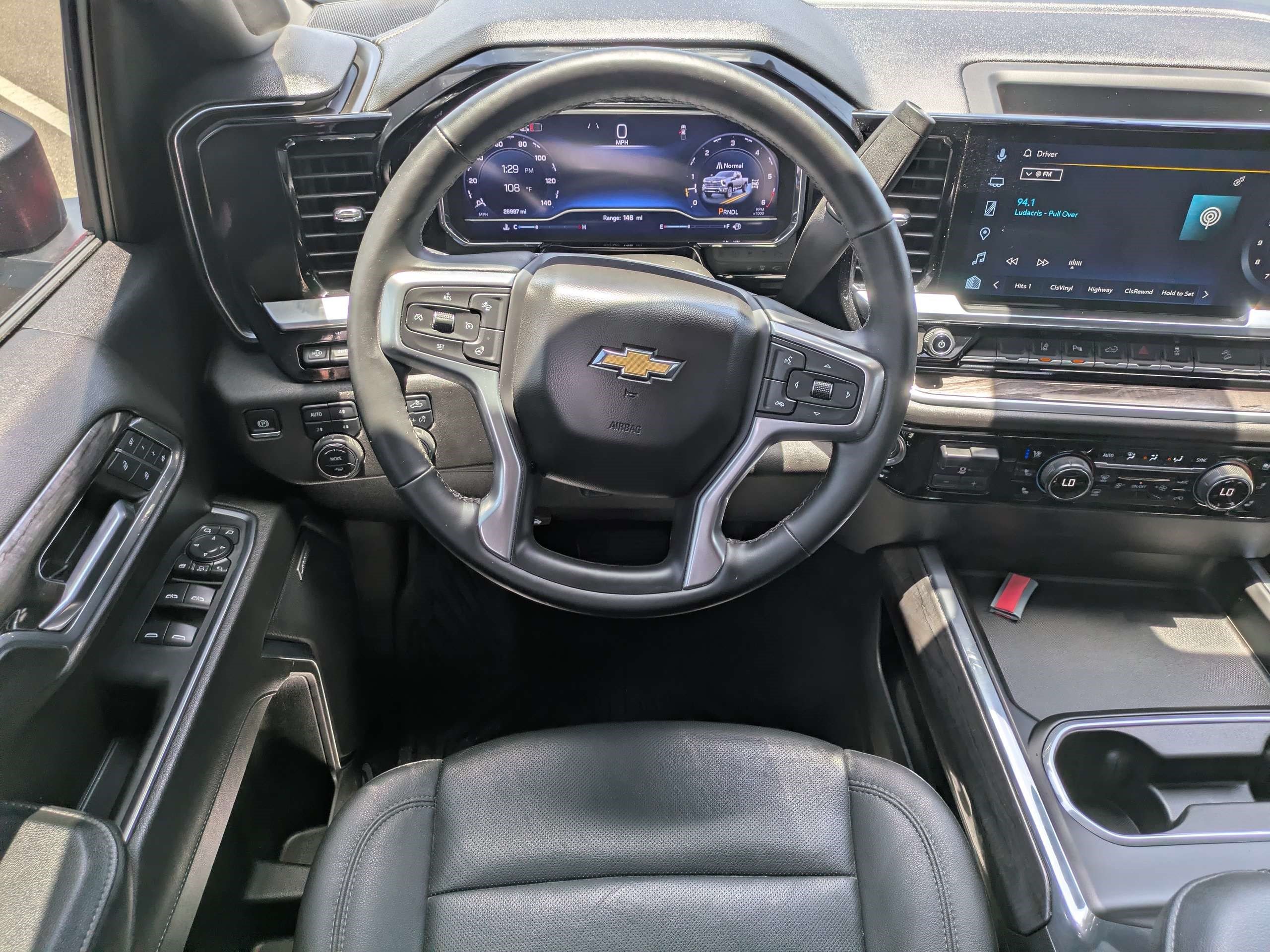 Used 2024 Chevrolet Silverado 2500 LTZ w/ LTZ Premium Package AWD/4WD image 15