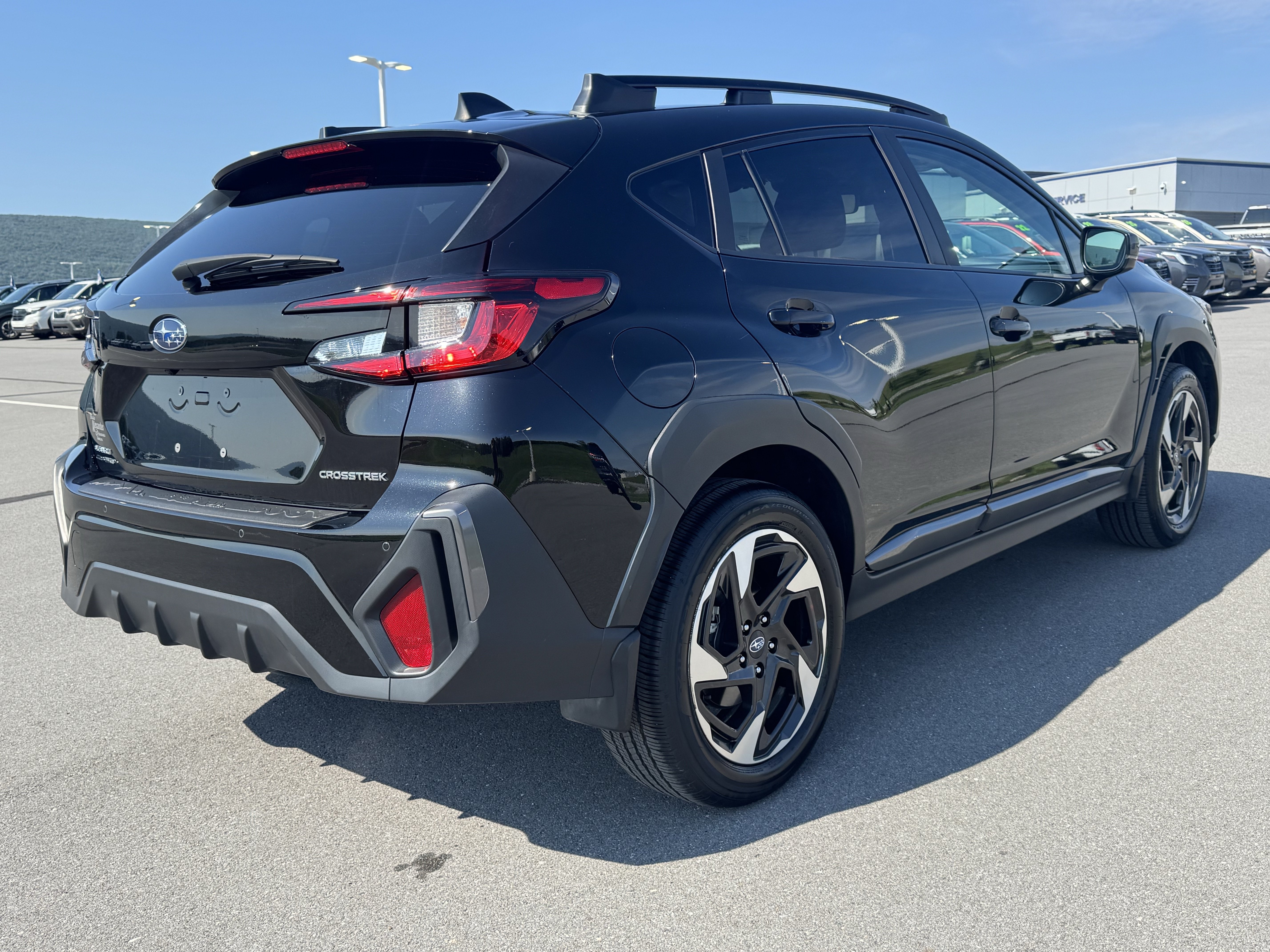 Certified 2025 Subaru Crosstrek 2.5i Limited AWD/4WD video 3