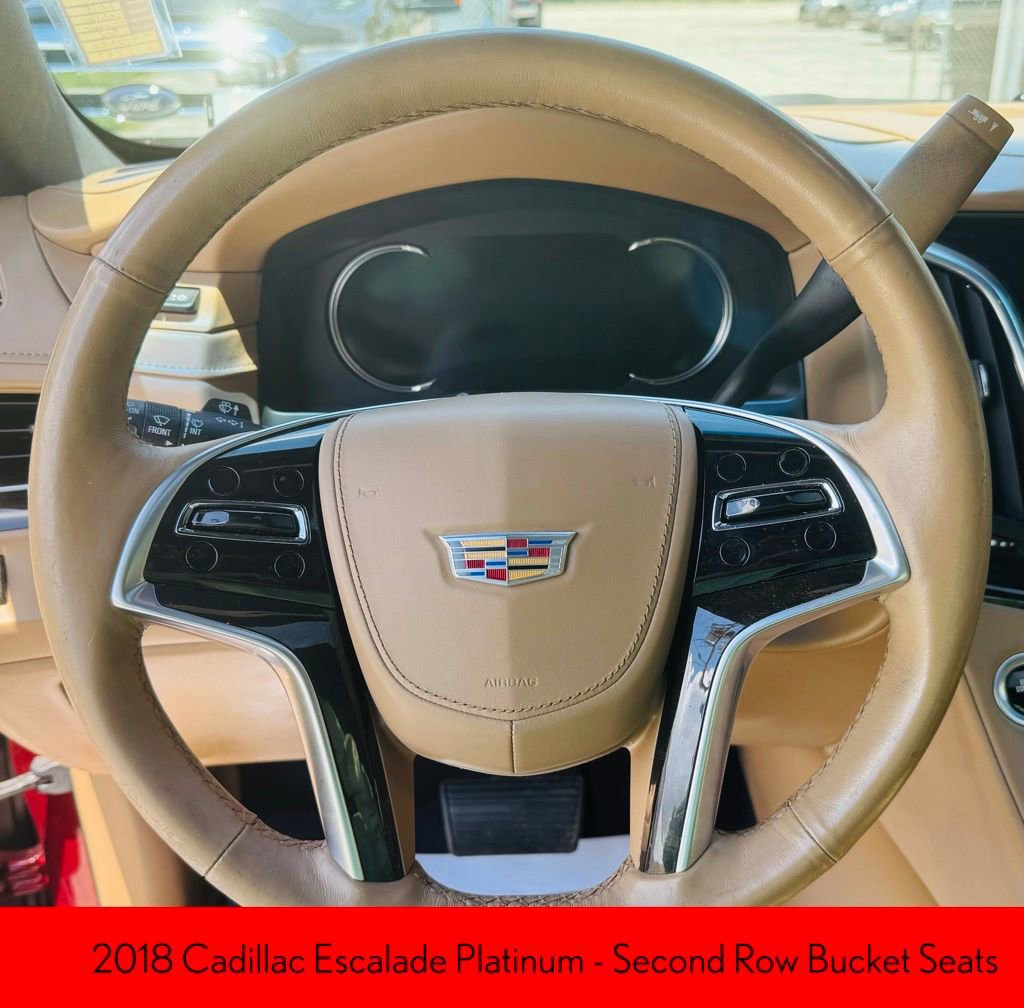 Used 2018 Cadillac Escalade Platinum RWD image 11