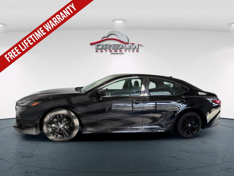 Used 2025 Toyota Camry SE FWD image 18