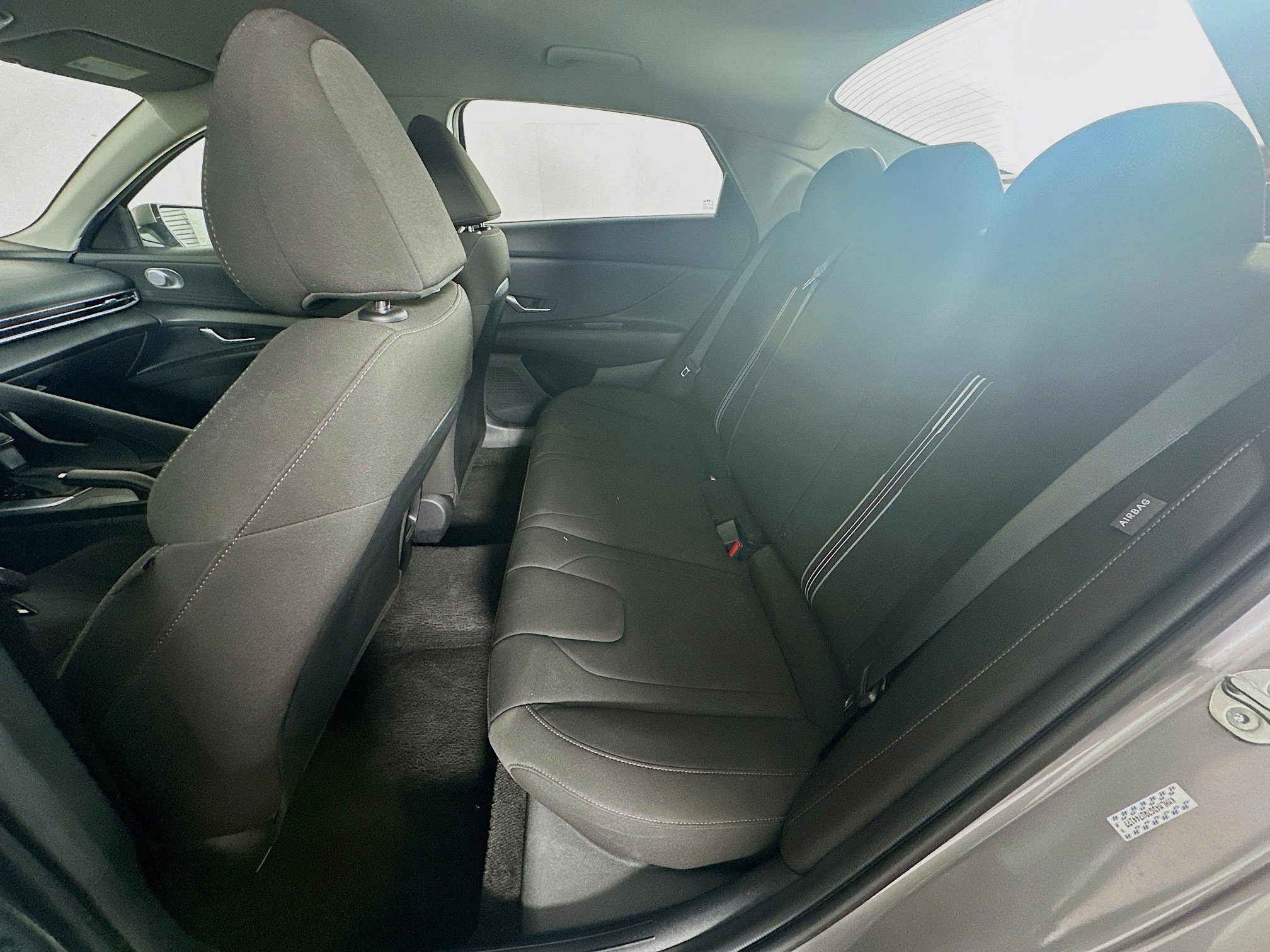Used 2024 Hyundai Elantra SEL FWD image 28