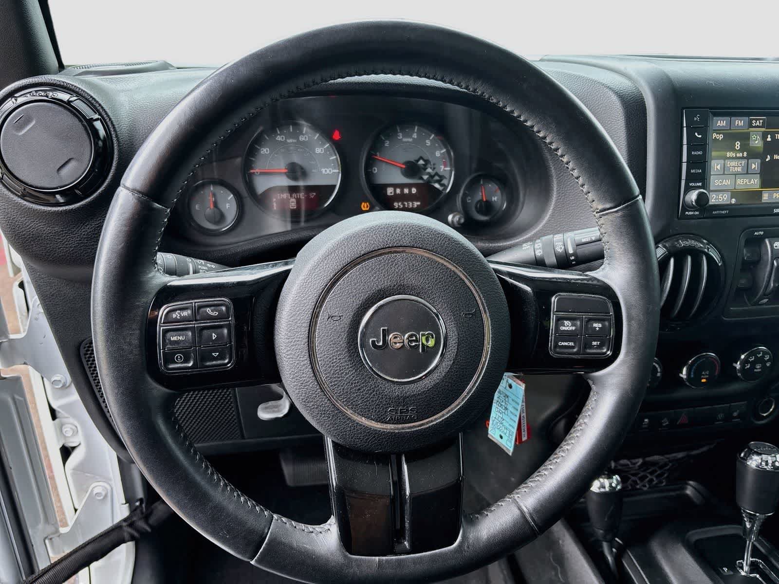 Used 2017 Jeep Wrangler Unlimited Sahara AWD/4WD image 10