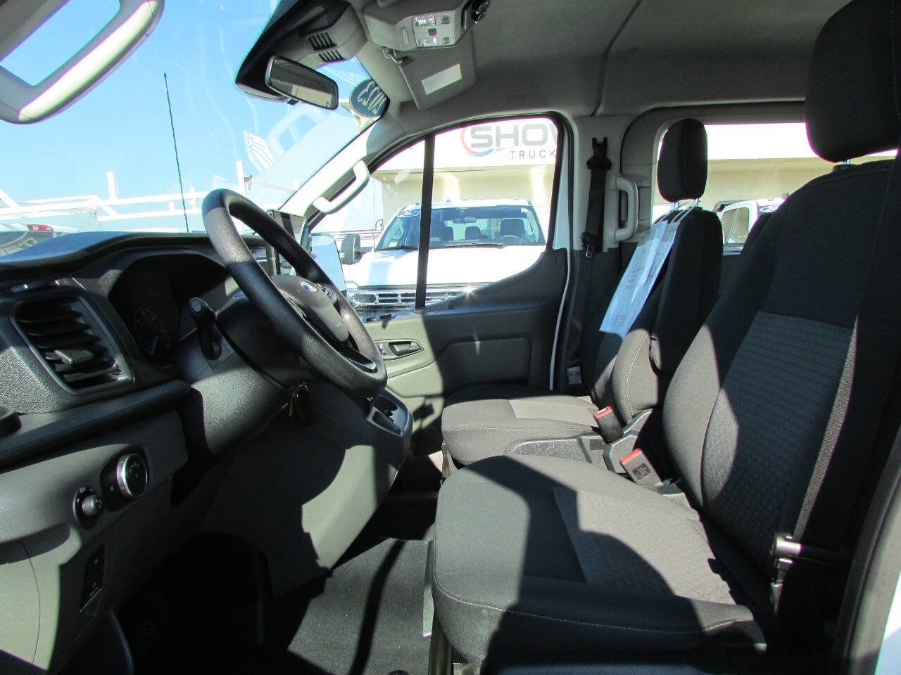 Used 2023 Ford Transit 350 XLT image 12