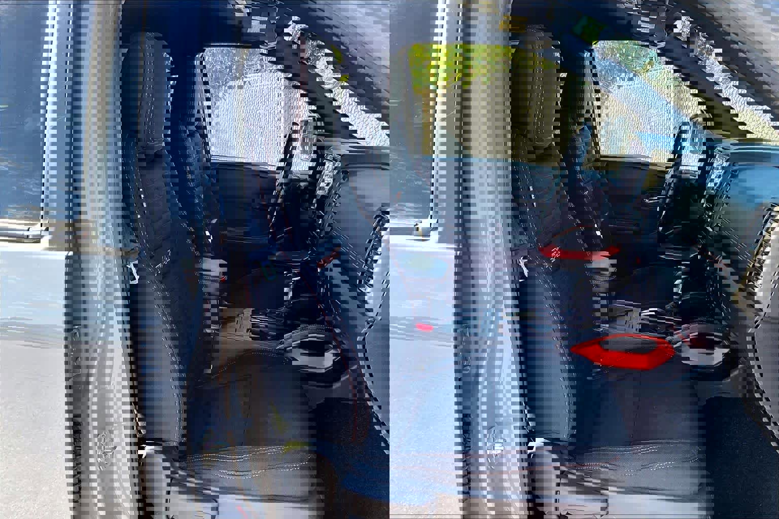 Used 2023 Nissan Frontier PRO-4X w/ Pro Convenience Package image 9