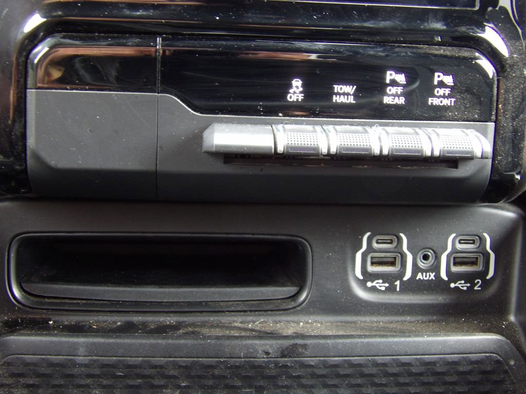 Used 2020 RAM 1500 Lone Star AWD/4WD image 16