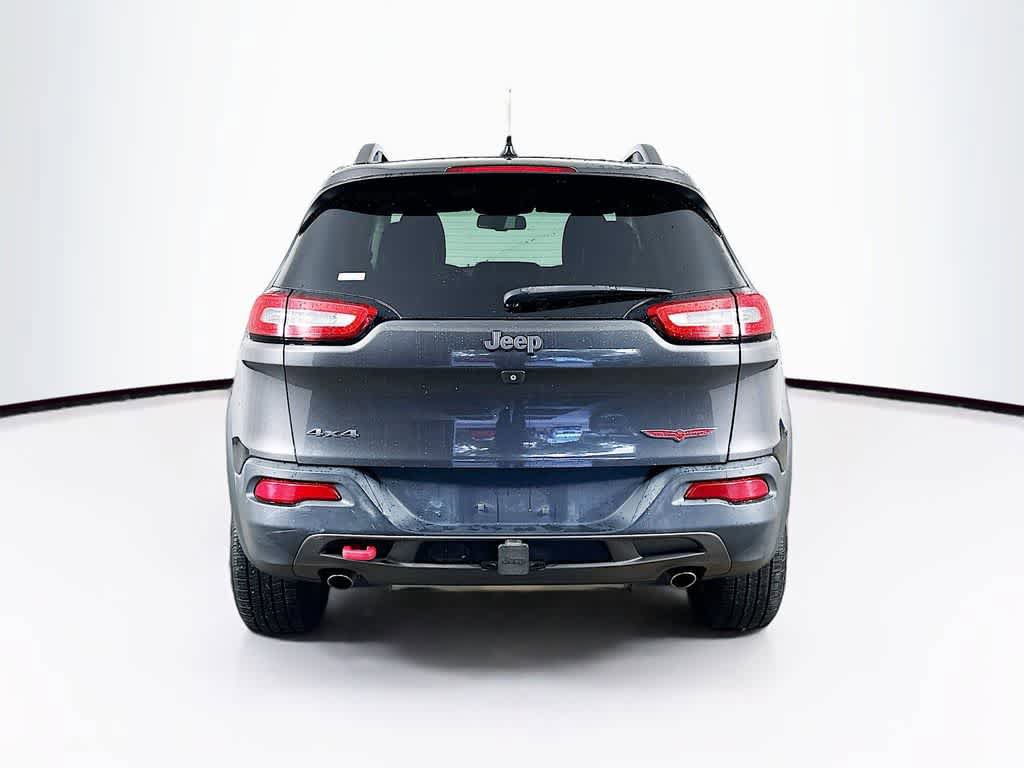 Used 2015 Jeep Cherokee Trailhawk w/ Comfort/Convenience Group AWD/4WD image 5
