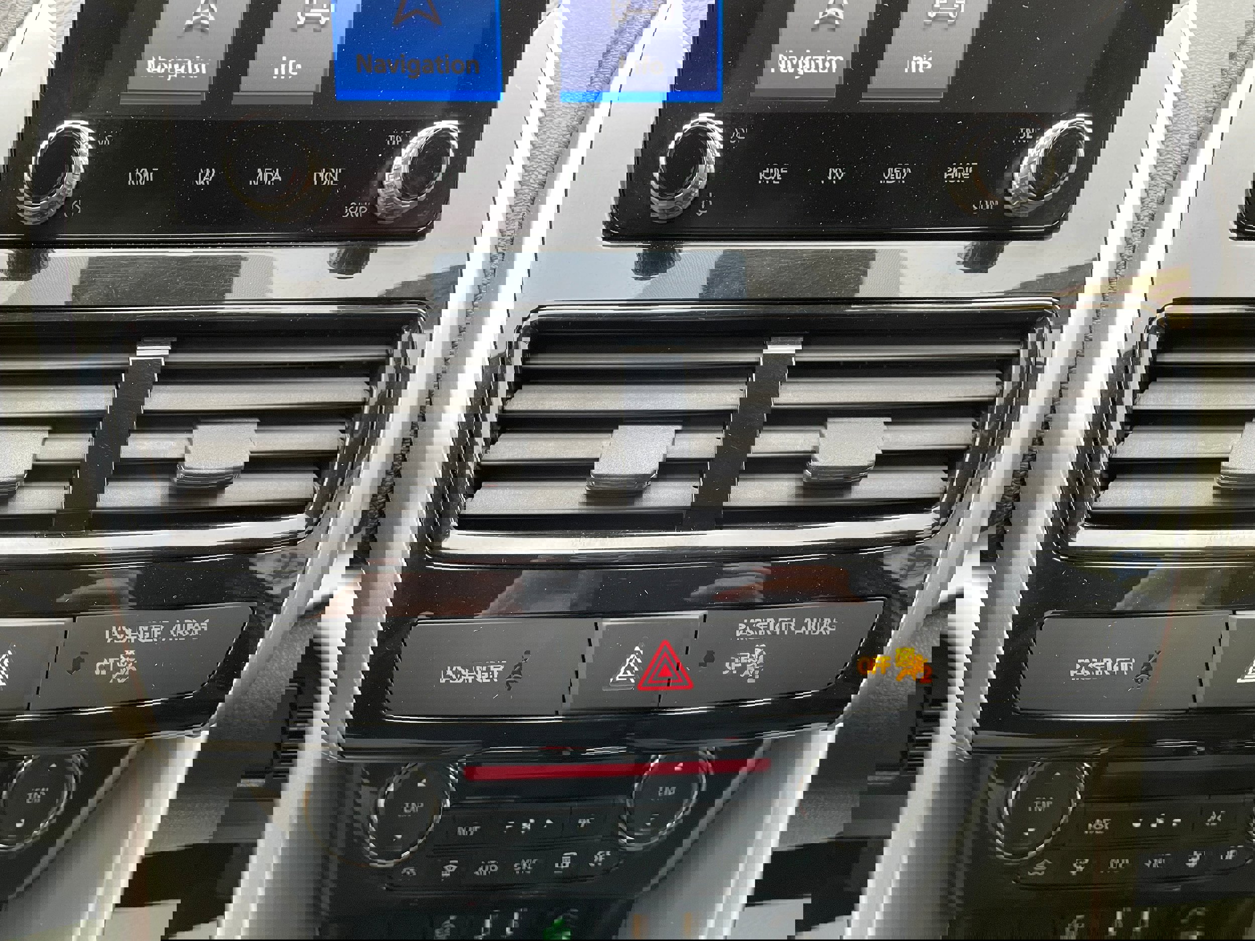 Used 2022 Mitsubishi Eclipse Cross AWD image 22