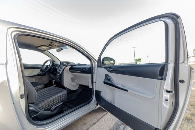 Used 2012 Scion iQ Base image 22