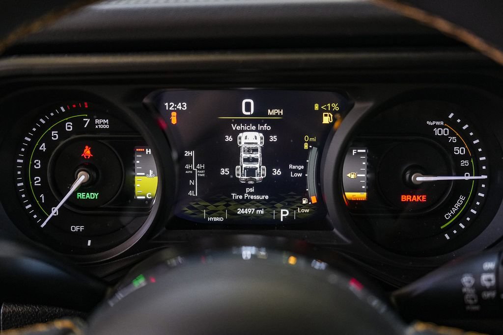 Used 2024 Jeep Wrangler Unlimited Sahara AWD/4WD image 20
