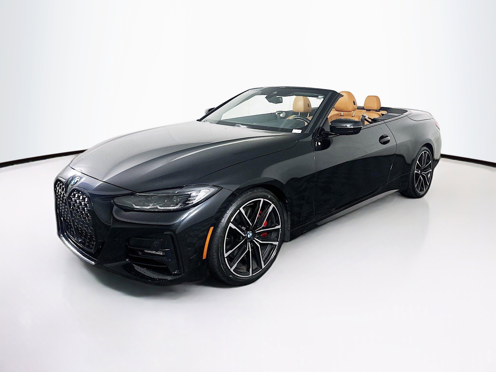 Used 2023 BMW 430i Convertible w/ M Sport Package RWD image 3