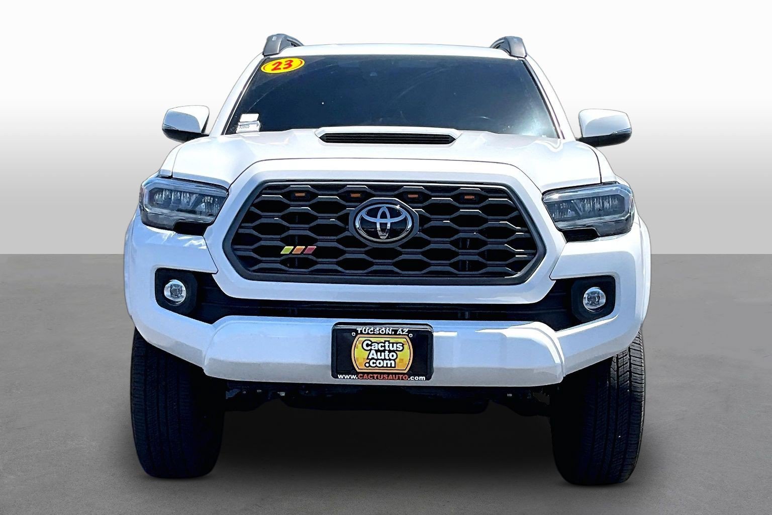 Used 2023 Toyota Tacoma TRD Sport AWD/4WD image 3