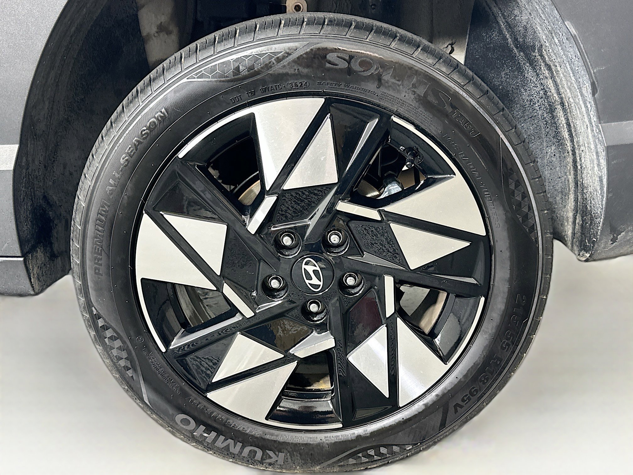 Used 2025 Hyundai Kona SEL image 11