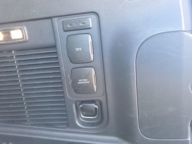 Certified 2025 Ford Expedition Platinum w/ Driver's Package image 9