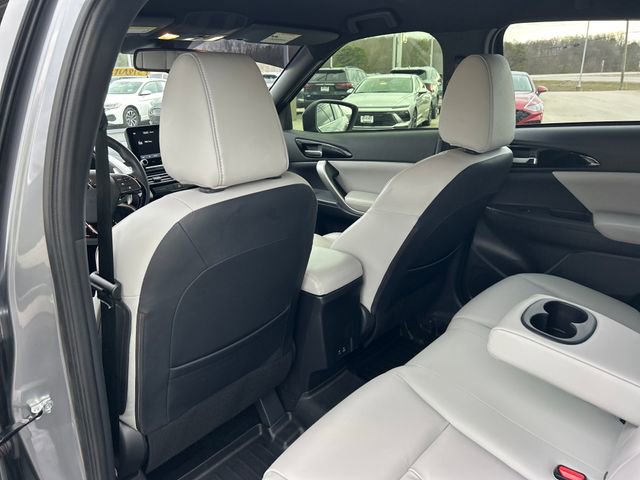 Used 2024 Mitsubishi Eclipse Cross SEL AWD/4WD image 34