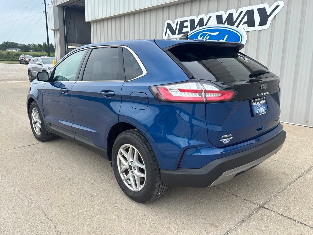 Used 2023 Ford Edge SEL w/ Convenience Package AWD/4WD image 6