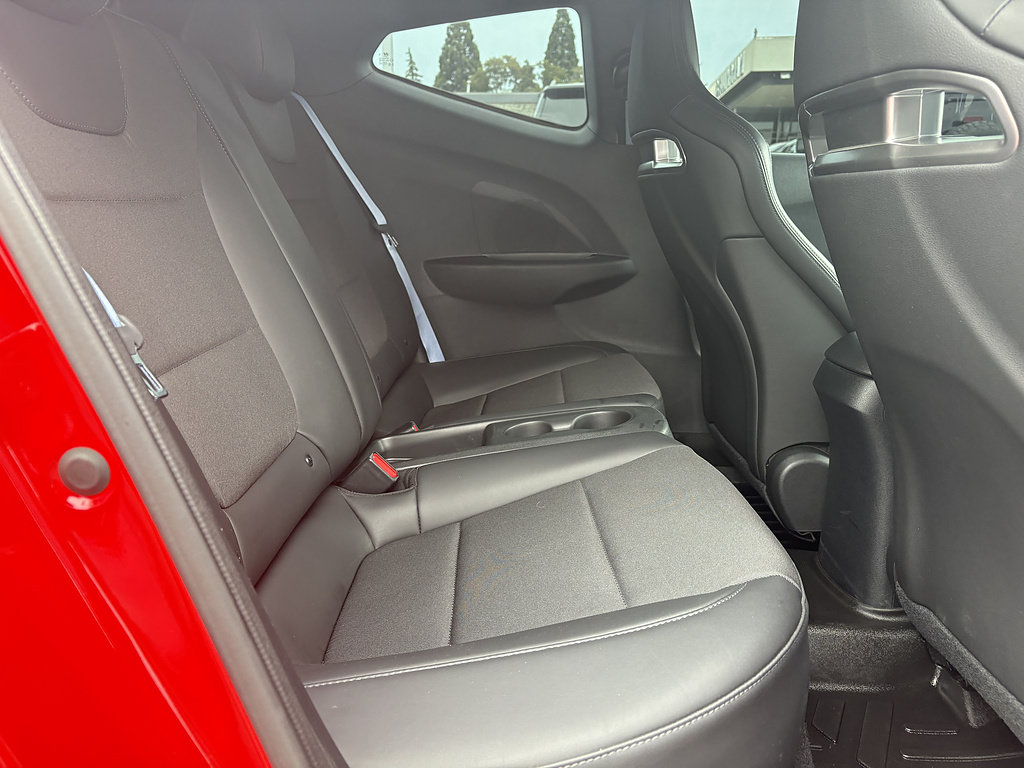 Used 2022 Hyundai Veloster N FWD image 30
