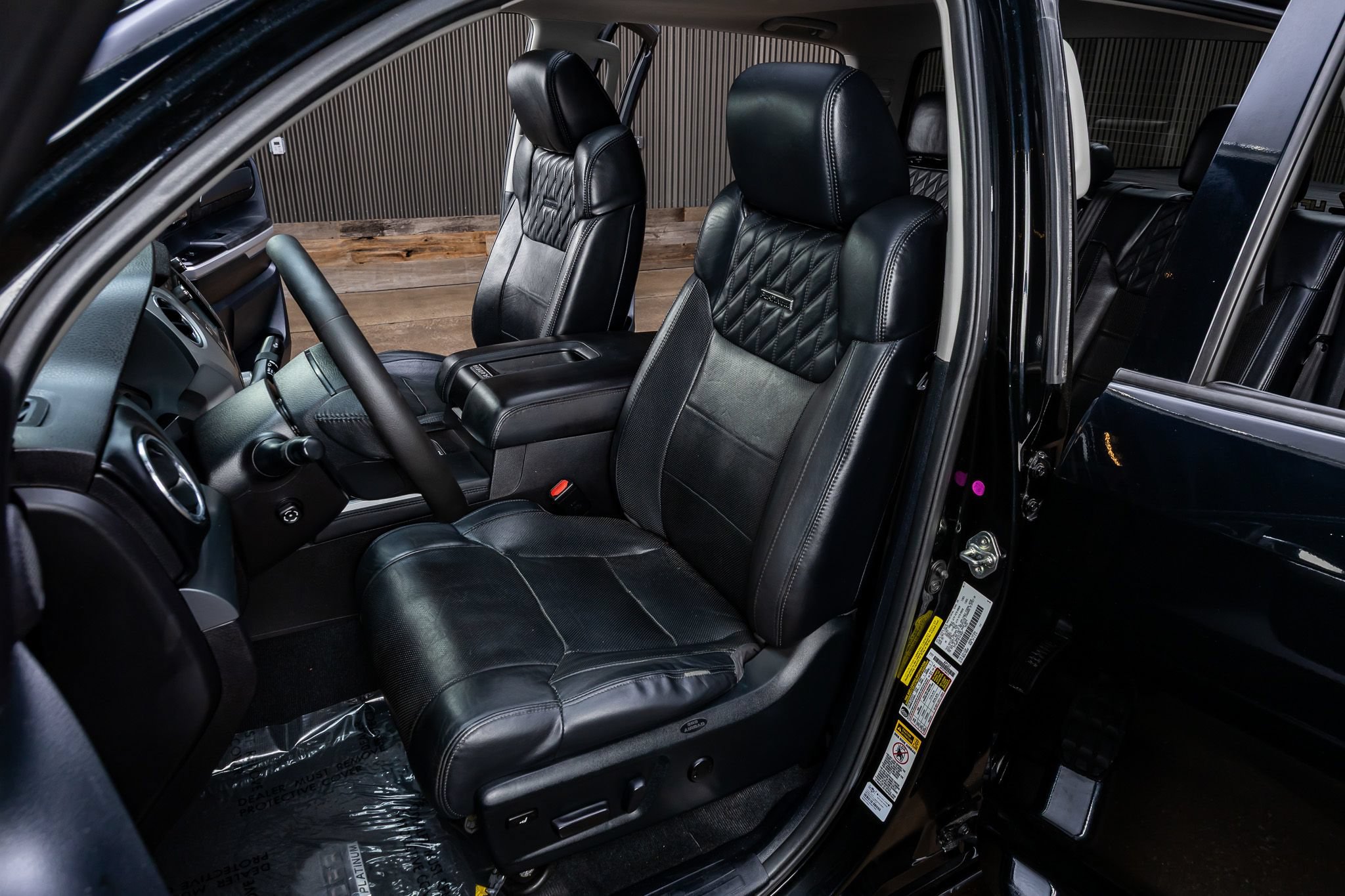 Used 2015 Toyota Tundra Platinum AWD/4WD image 29