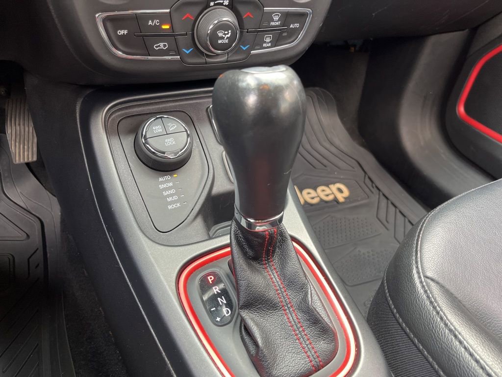 Used 2020 Jeep Compass Trailhawk image 36