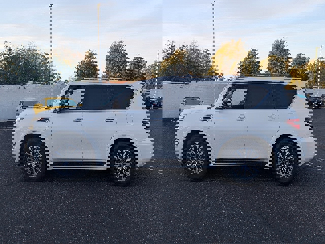 Certified 2021 Nissan Armada SL image 3
