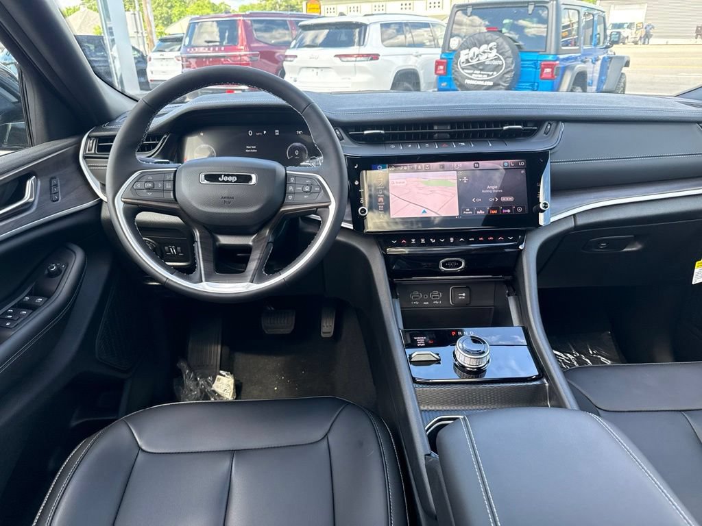 New 2026 Jeep Grand Cherokee L Limited AWD/4WD image 19