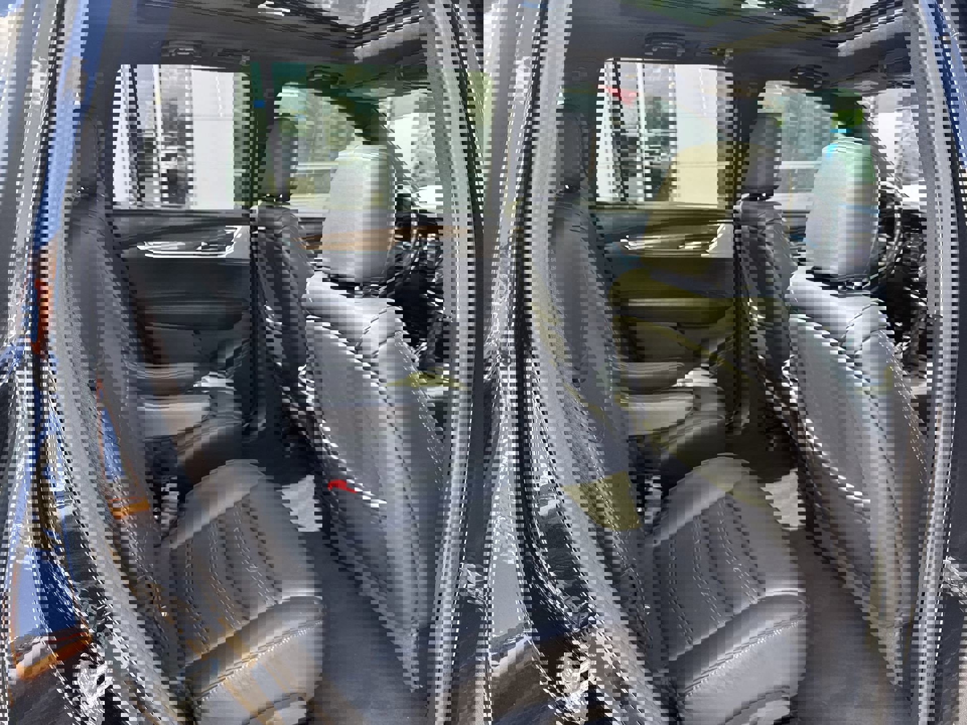 Used 2021 Cadillac XT6 Sport w/ LPO, ONYX Package image 27