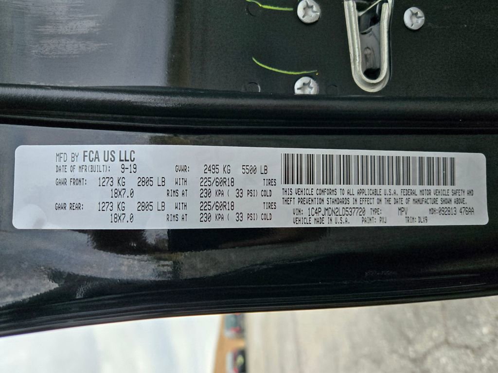 Used 2020 Jeep Cherokee Limited image 32