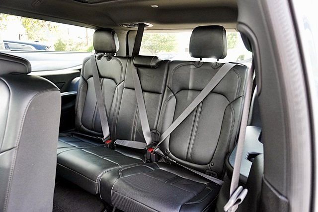 Used 2023 Jeep Wagoneer Series II w/ Premium Group I image 20