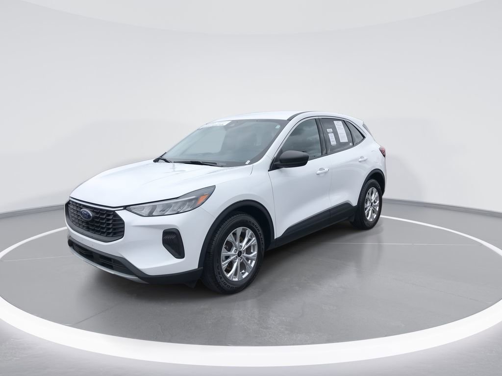Used 2023 Ford Escape Active FWD image 4