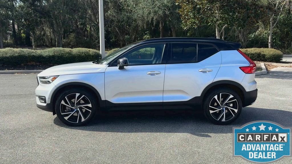Used 2019 Volvo XC40 T5 R-Design image 6