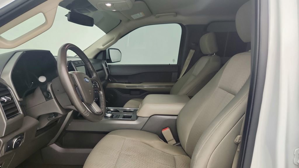 Used 2020 Ford Expedition Max XLT image 15