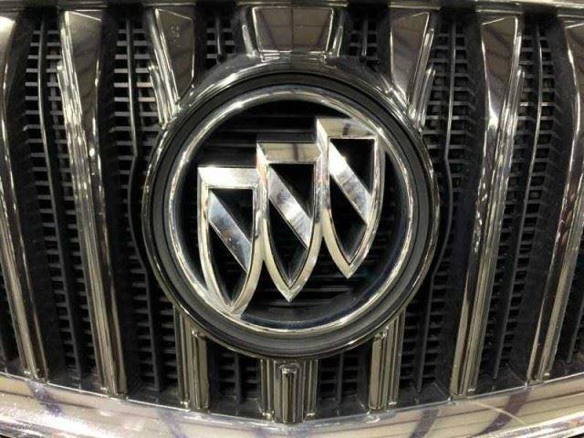 Used 2017 Buick Regal FWD image 10