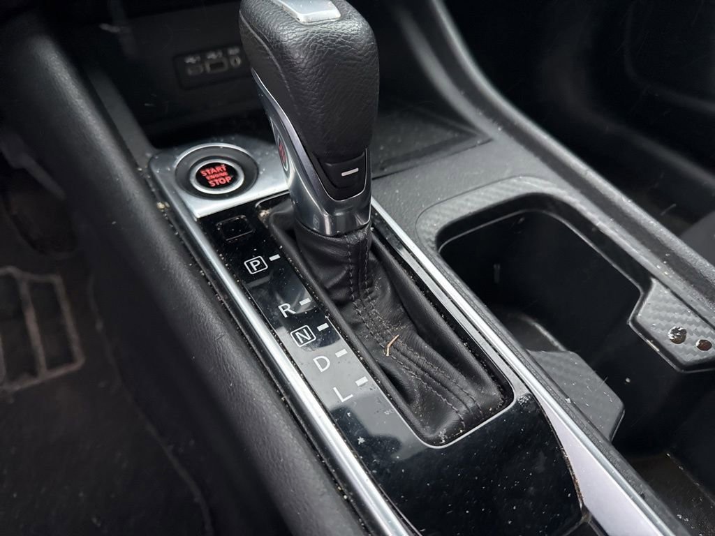 Used 2020 Nissan Sentra SV image 7