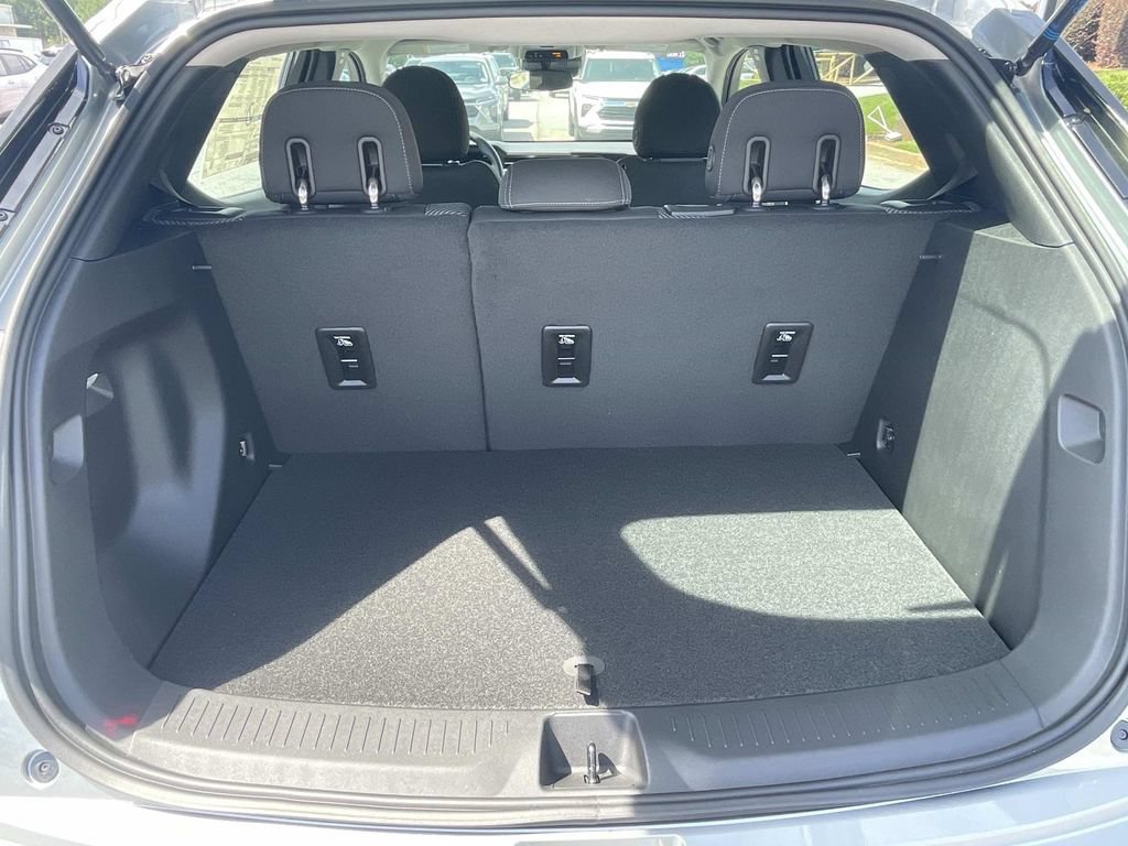 New 2027 Chevrolet Bolt LT FWD image 10