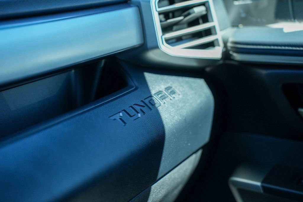 Used 2025 Toyota Tundra SR5 AWD/4WD image 34