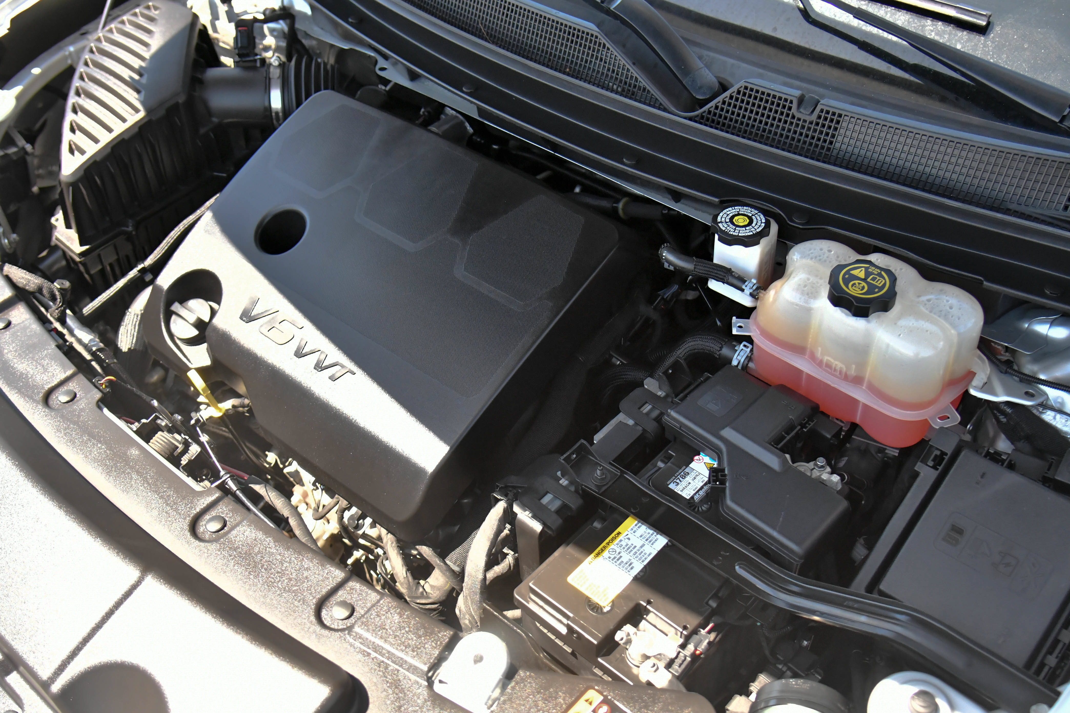 Used 2021 Chevrolet Traverse LS FWD image 45