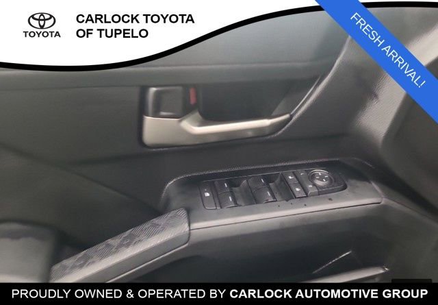 Used 2025 Toyota Tacoma TRD Sport image 6