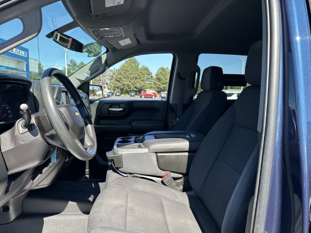 Certified 2020 Chevrolet Silverado 1500 Custom w/ Custom Value Package AWD/4WD image 16