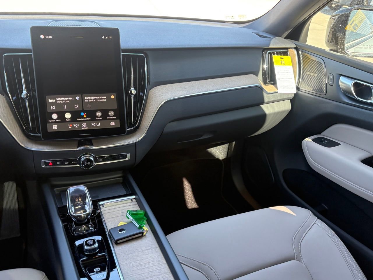 New 2026 Volvo XC60 B5 Plus w/ Protection Package Premier image 13