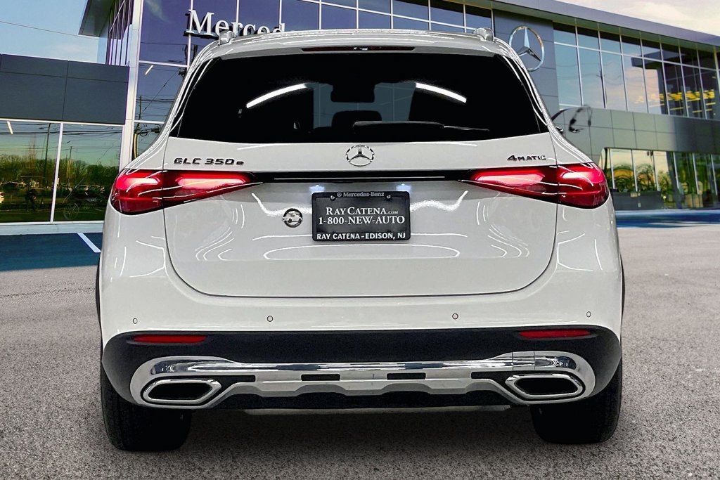 Certified 2025 Mercedes-Benz GLC 350e 4MATIC image 4