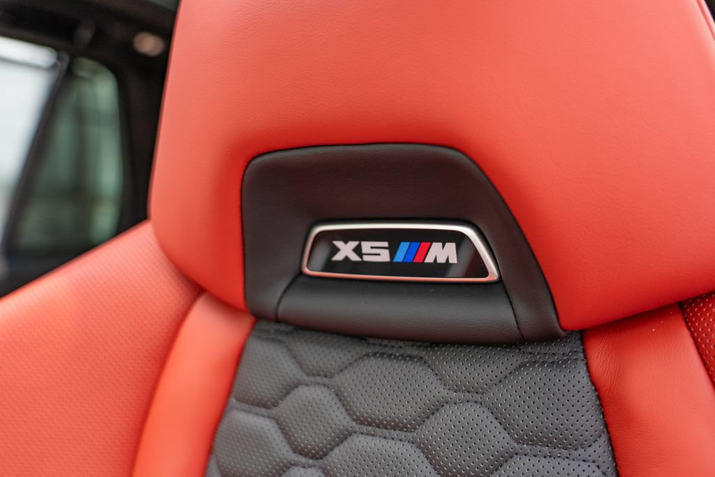 Used 2025 BMW X5 M Competition w/ Executive Package AWD/4WD image 15