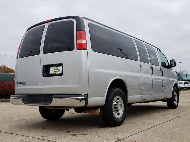 Used 2016 Chevrolet Express 3500 LT w/ LT Preferred Equipment Group image 6