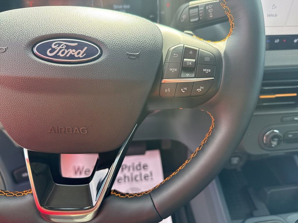 Used 2025 Ford Maverick Tremor AWD/4WD image 14
